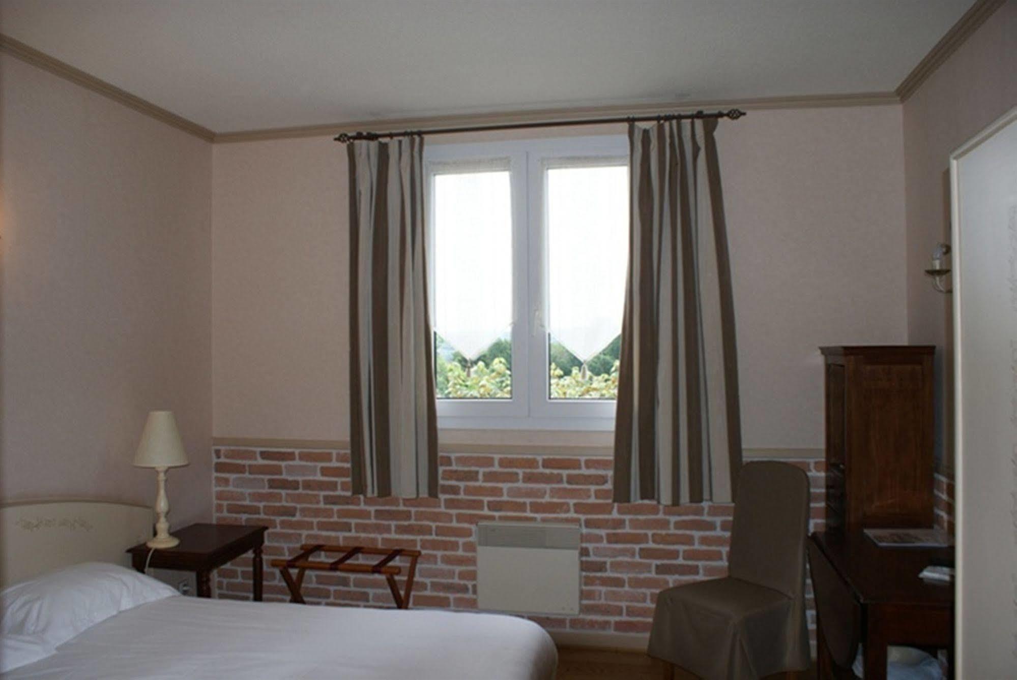 Auberge La Tomette, The Originals Relais Vitrac  Екстер'єр фото