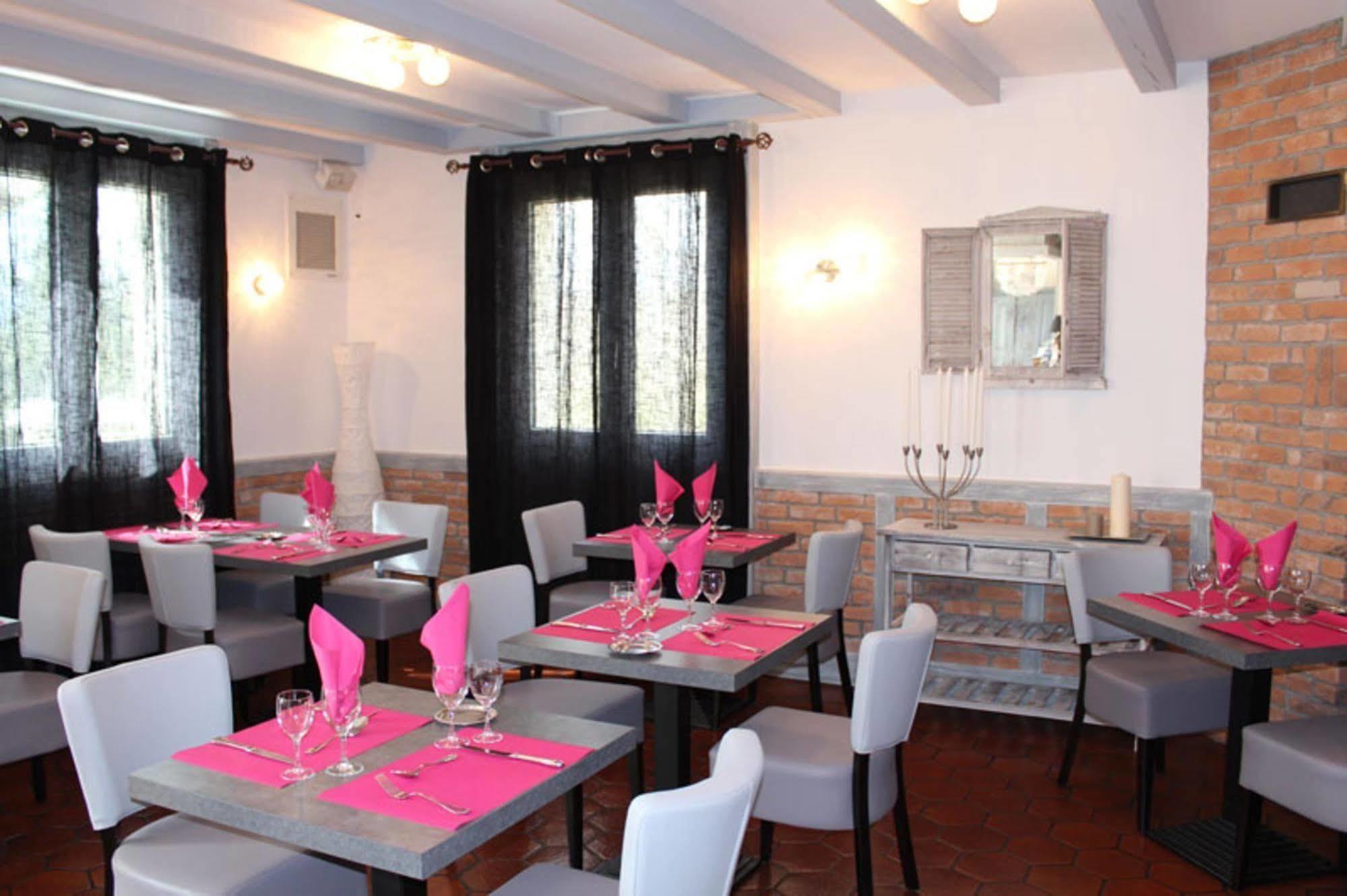 Auberge La Tomette, The Originals Relais Vitrac  Екстер'єр фото
